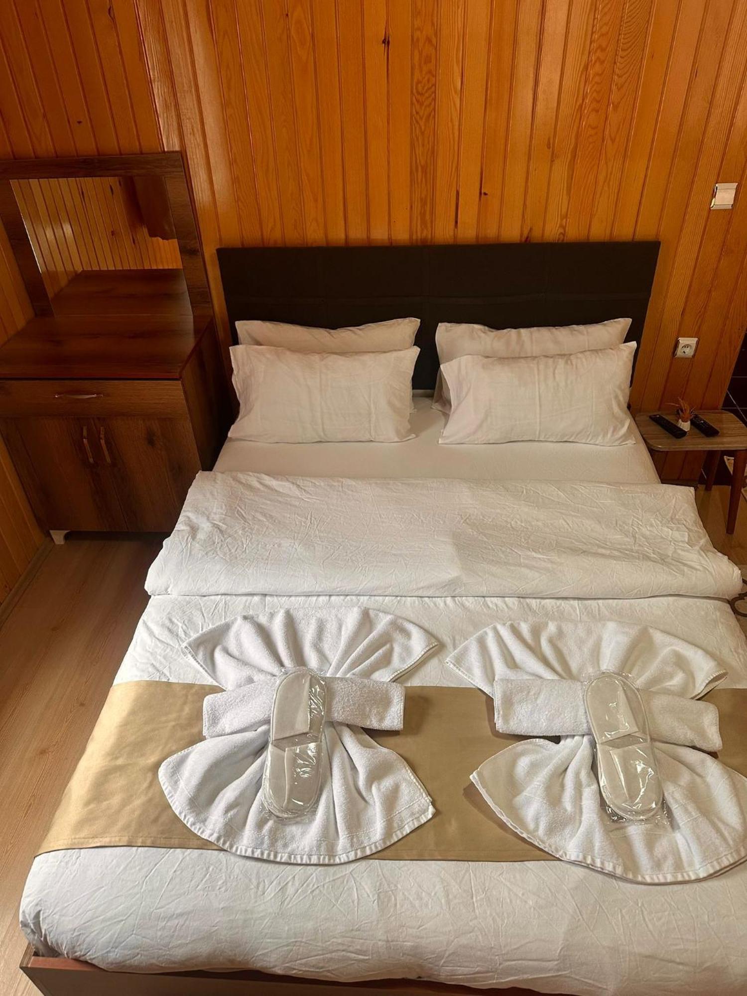 Han Apart Hotel Caykara Bagian luar foto